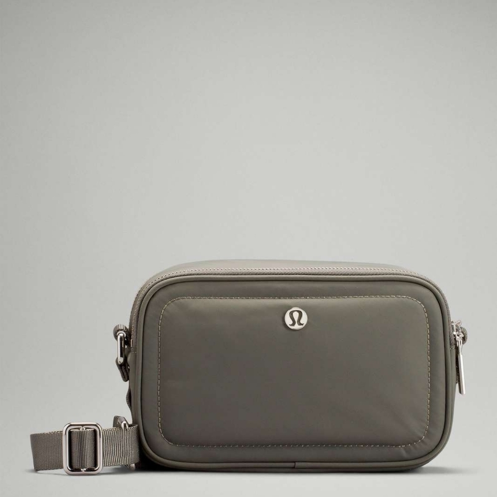 Lululemon Crossbody Camera Bag 2L Green Sage